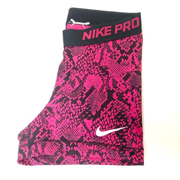 Nike Pants - Nike Pro Snakeskin Shorts